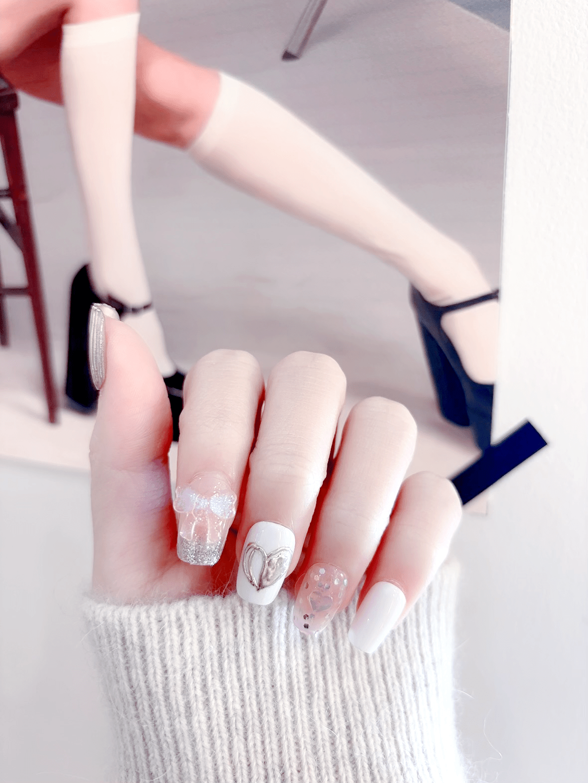 ネイルチップ Luminail プレミアムつけ爪 - フェミニンピンク&シルバーデザイン ショートネイル - ネイルチップ専門店 Luminail ルミネイル