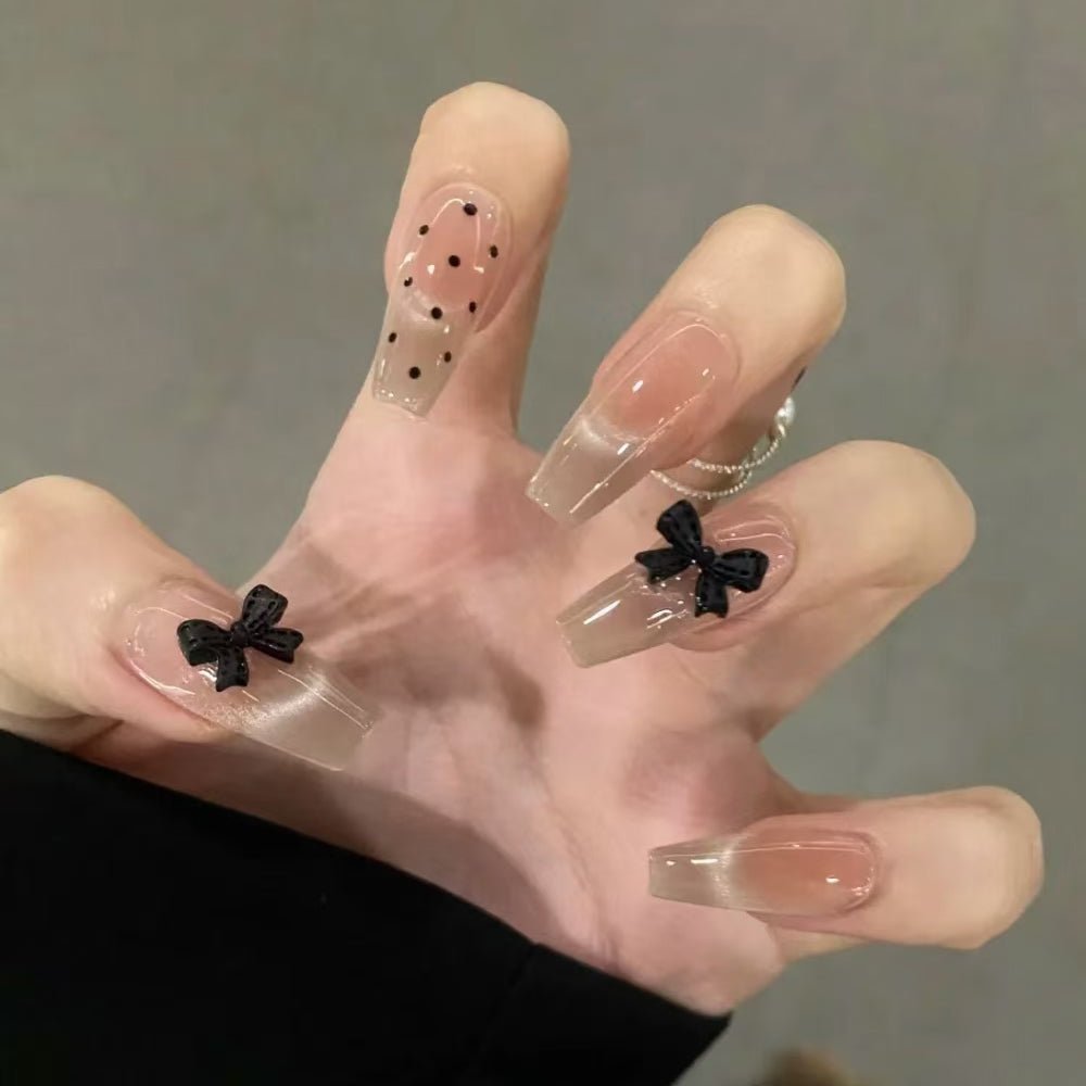 rami nail ネイルチップ  【enoi】【emena】など 16点 rami nail ネイルチップ様専用 【enoi】【emena】など 16点