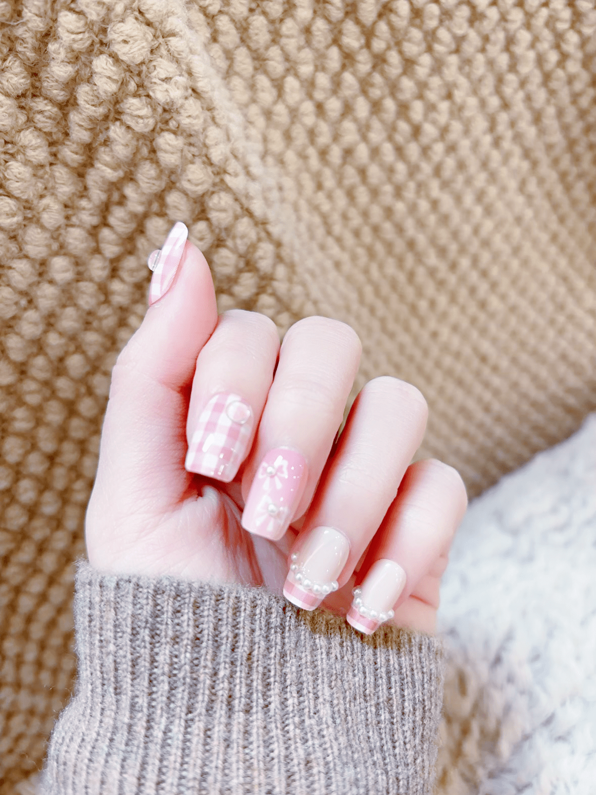 ネイルチップ Luminail プレミアムつけ爪 - ピンクチェック&リボンデザインショートネイル - ネイルチップ専門店 Luminail ルミネイル