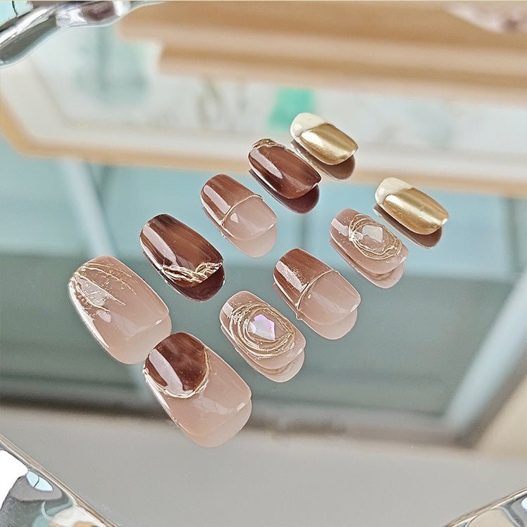 ネイルチップ Luminail プレミアムつけ爪 - シックブラウンアートショートネイル - ネイルチップ専門店 Luminail ルミネイル