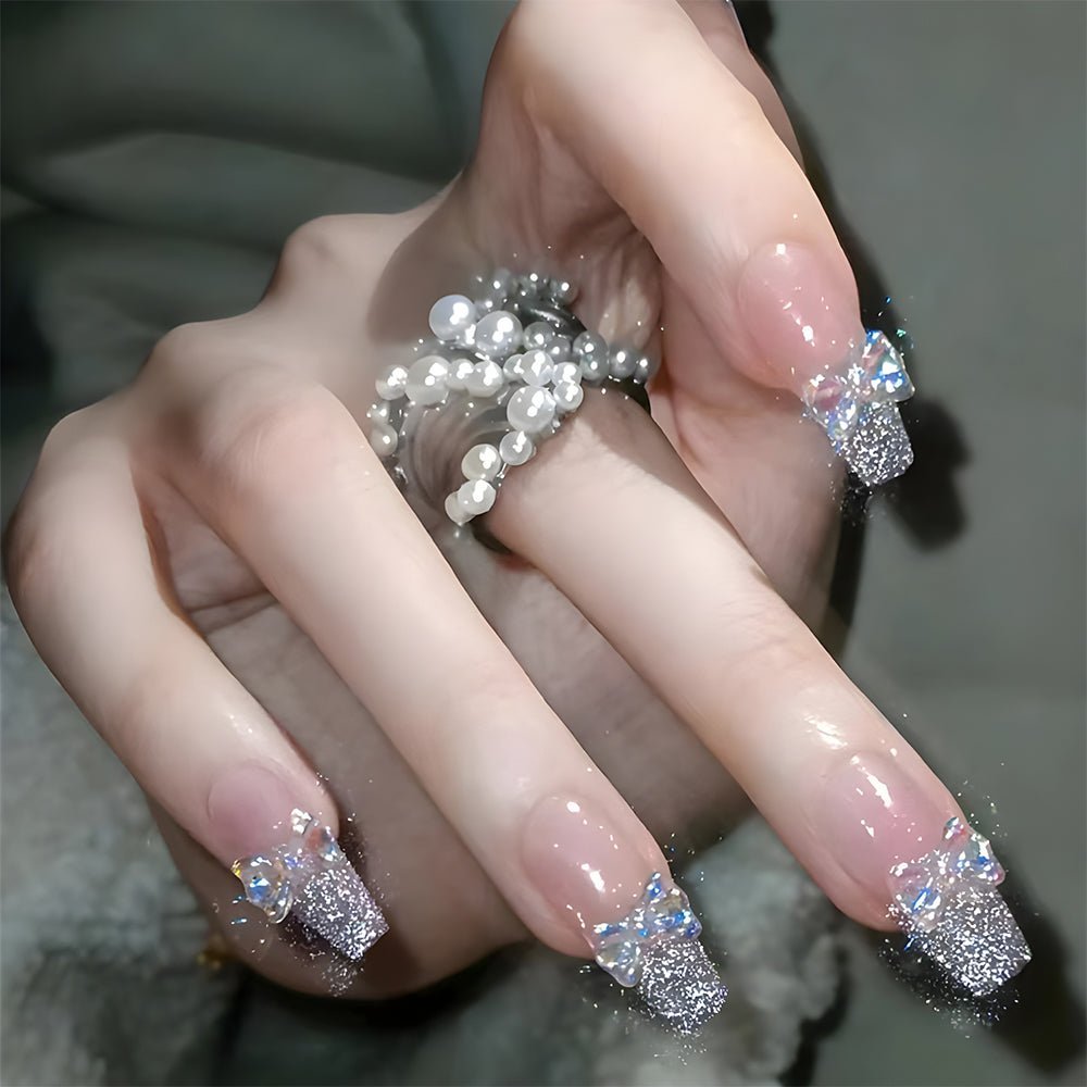 ネイルチップ Luminail プレミアムつけ爪 - グリッターリボンデザインロングネイル - ネイルチップ専門店 Luminail ルミネイル